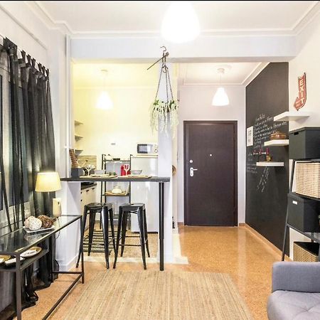 Luxuriously Central Studio In The Heart Of Atina Dış mekan fotoğraf